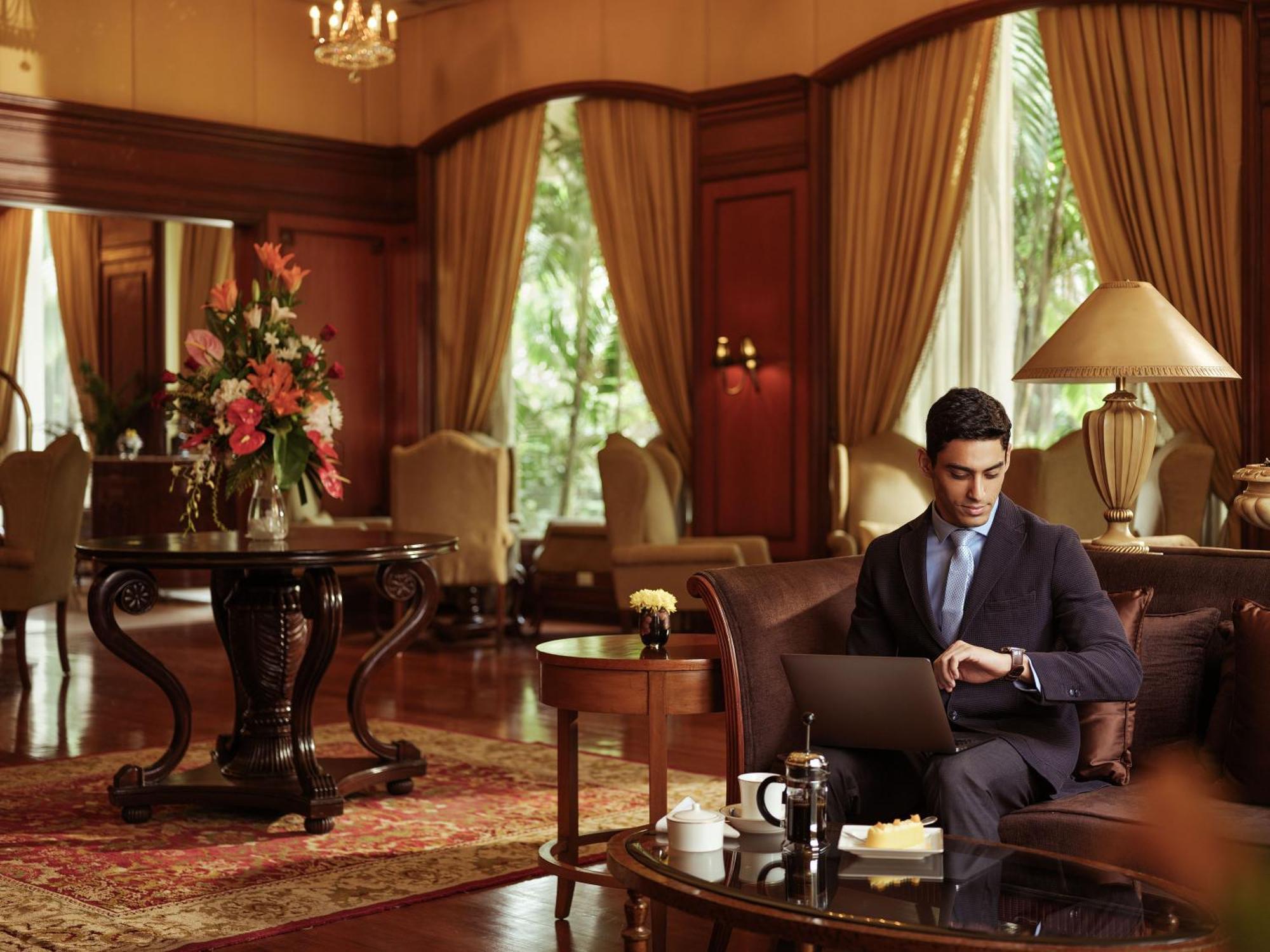 Taj Krishna Hotel Hyderabad Exterior photo The Imperial Hotel